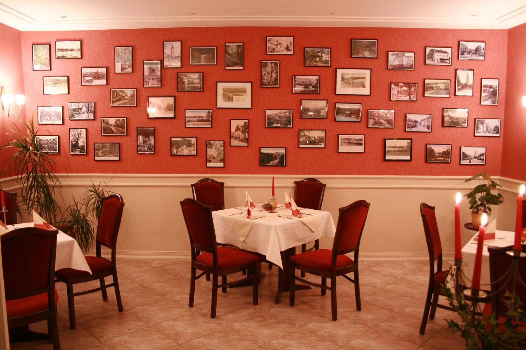 Hotel & Restaurant Maerkische Schweiz Buckow Buitenkant foto
